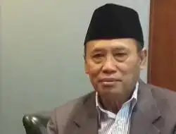 KH As’ad Said Ali: Saatnya Reshuffle Kabinet Ekonomi demi Pertumbuhan Berkualitas